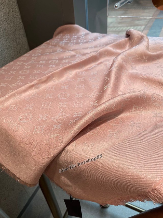 LV專櫃新品路易威登暗紋提花Monogram圖案時尚大方巾 mmyj1586